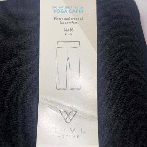 Livi Active Signature Stretch Yoga Capri Black NEW Cotton Spandex Wide Waistband - Picture 5 of 7
